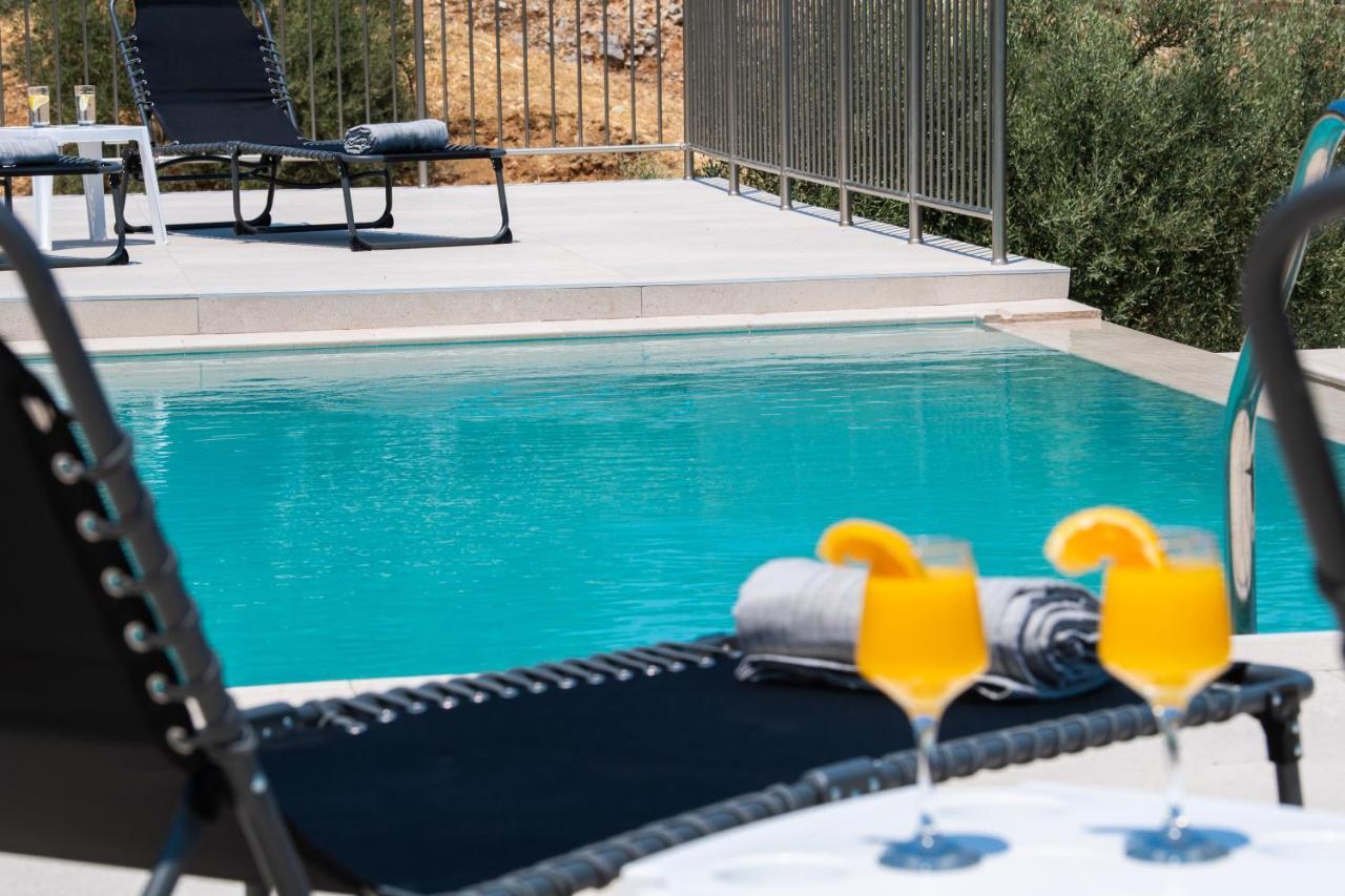 Villelia View Villas 2 Apólpena Kültér fotó
